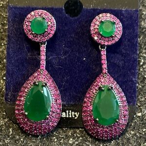 Elegant Tear Drop Emerald and Pink  Rhinestones Drop Earrings. Studs